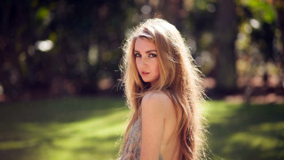 Blonde woman field bokeh fashion - a field of grass and trees free wallpaper for desktop