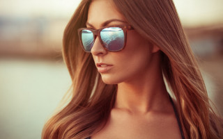 Woman longhair sunglasses blacktop blueSky - sunglass free wallpaper