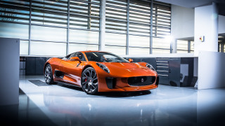 Luxury car big room windows - excessivism free wallpaper