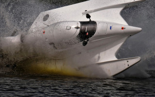 Large white airplane water splash - gear free wallpaper