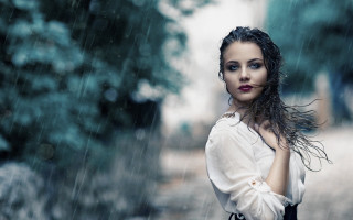 Woman long hair rain blowing - artur tarnowski free wallpaper