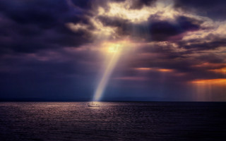 Bright light clouds ocean boat - crepuscular ray free wallpaper