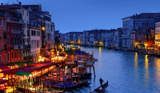 River boats night lights buildings - evgeny lushpin free wallpaper
