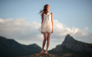 Woman rock mountains clouds daphne - daphne fedarb free wallpaper