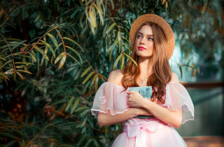 Pink dress hat coffee alice - art nouveau free wallpaper