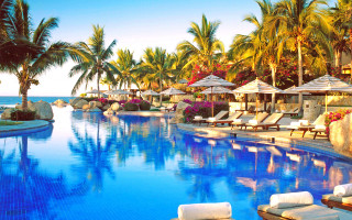 Luxury pool ocean beach palm - luxury free wallpaper