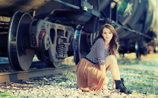 Woman train portrait blurry outdoor - a train free wallpaper