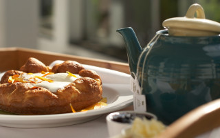Food plate tea kettle blurry - delaunay free wallpaper
