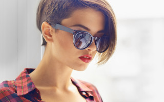 Woman sunglasses plaid shirt cellphone - sunglass free wallpaper