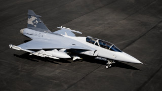 Fighter jet airport tarmac person - a person inside free wallpaper
