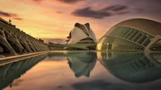 Modernism large building pool sunset - a reflection of the building free wallpaper