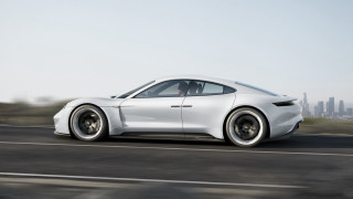 White car city skyline person - side profile free wallpaper