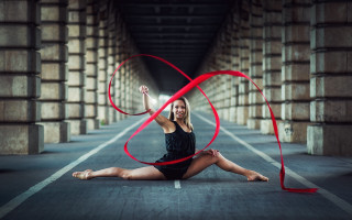 Woman ribbon sport fence rooftop - a red ribbon free wallpaper