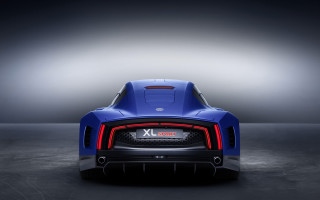 Blue sports car dark room 31 - the wall behind free wallpaper