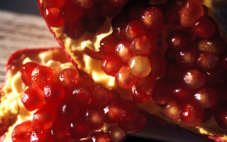 Pomegranate closeup macro photorealism food - a piece free wallpaper