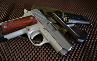 Gun lighter table argyle checkered - a.d.m. cooper free wallpaper