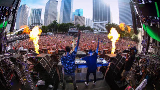Man stage fire crowd people - top of a stage free wallpaper