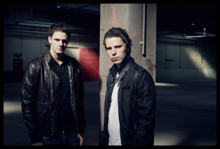 Two men parking garage red - two man free wallpaper for desktop