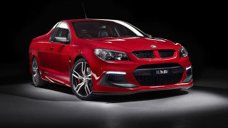 Red car spotlight dark room 4 - a black background and a spotlight free wallpaper