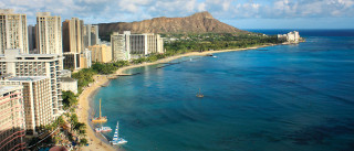 City beach mountain boat water - aerial free wallpaper