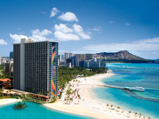 Beach hotel boat water city - a beach free wallpaper for desktop