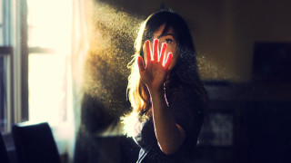 Woman hands glowing red sunlight - sunlight free wallpaper
