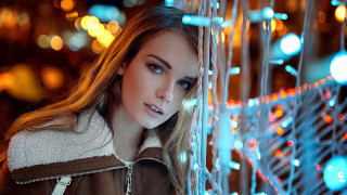 EszterMattioni ColorfulLights UrbanNight Christmas Bokeh - different color and shapes free wallpaper