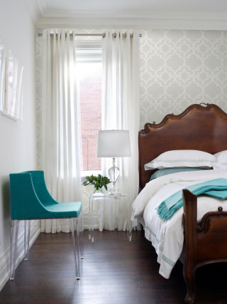 Bedroom bed interior cozy relaxing 3 - a lamp free wallpaper