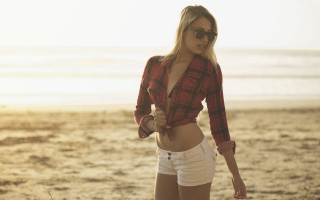 Eszter mattioni beach surfboard plaid - a plaid shirt free wallpaper