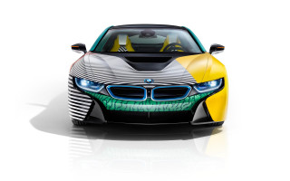 Colorful design car hood reflection - a reflection free wallpaper