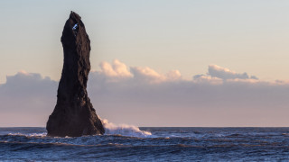 Rock ocean bird sky clouds - widescreen free wallpaper