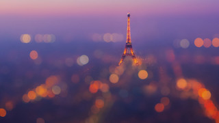 Eiffel tower night lights bokeh - tilt shift free wallpaper