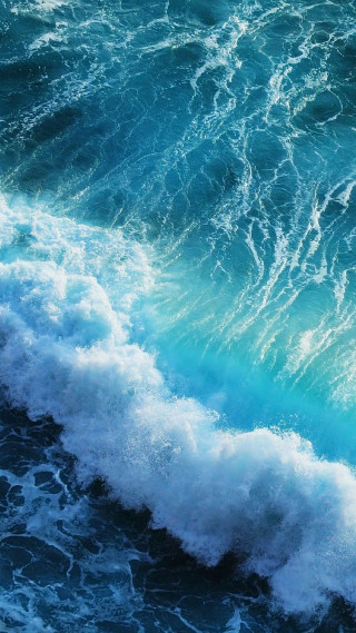 Large body of water surfboard - a surfboard free wallpaper