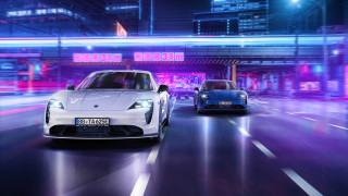 Neon cars city street night - neon free wallpaper