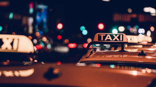 Taxi night city lights neon - neon free wallpaper