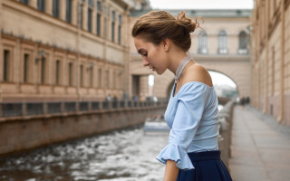 Woman river city blue dress - building free wallpaper for desktop