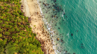 Beach people water aerial hurufiyya - the middle of the picture free wallpaper