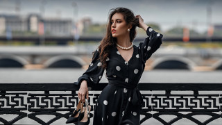 Elina karimova fashion artdeco blurry - a handbag free wallpaper