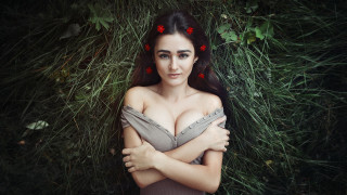 Woman flowers crossed arms nature - her arm free wallpaper