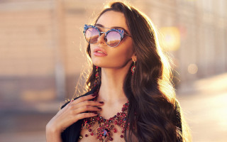 Elina karimova street sunglasses jewelry - a street corner free wallpaper