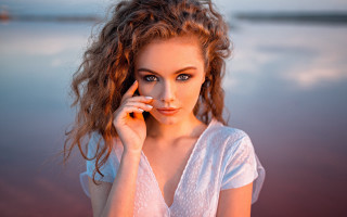 Elina karimova blue eyes white 4 - blue eye free wallpaper