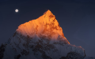 Mountain peak moon night sky - a dark sky above free wallpaper