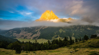 Mountain cloud valley trees nature - a valley below free wallpaper