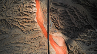 Mountain land art aerial view - christo free wallpaper