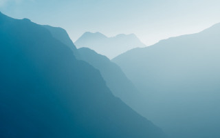 Mountain range clouds bird volumetric - volumetric fog free wallpaper