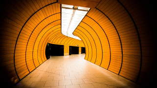 Tunnel white floor yellow wall - a yellow wall free wallpaper