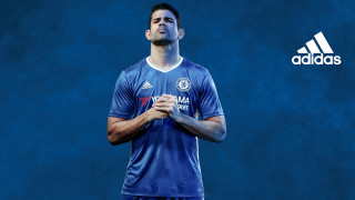 Man blue shirt looking up - looking free wallpaper