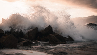 Wave crashing beach sunset rocks - the rock free wallpaper
