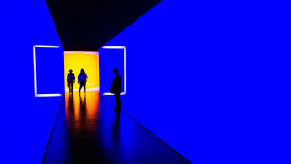 Group people blue wall yellow - a yellow light free wallpaper