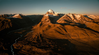 Mountain range river sunset volcano - a mountain range free wallpaper